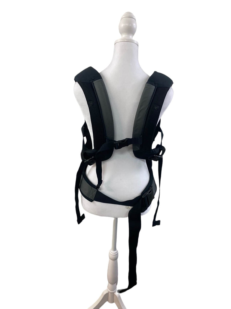 Ergobaby Performance Ventus Carrier