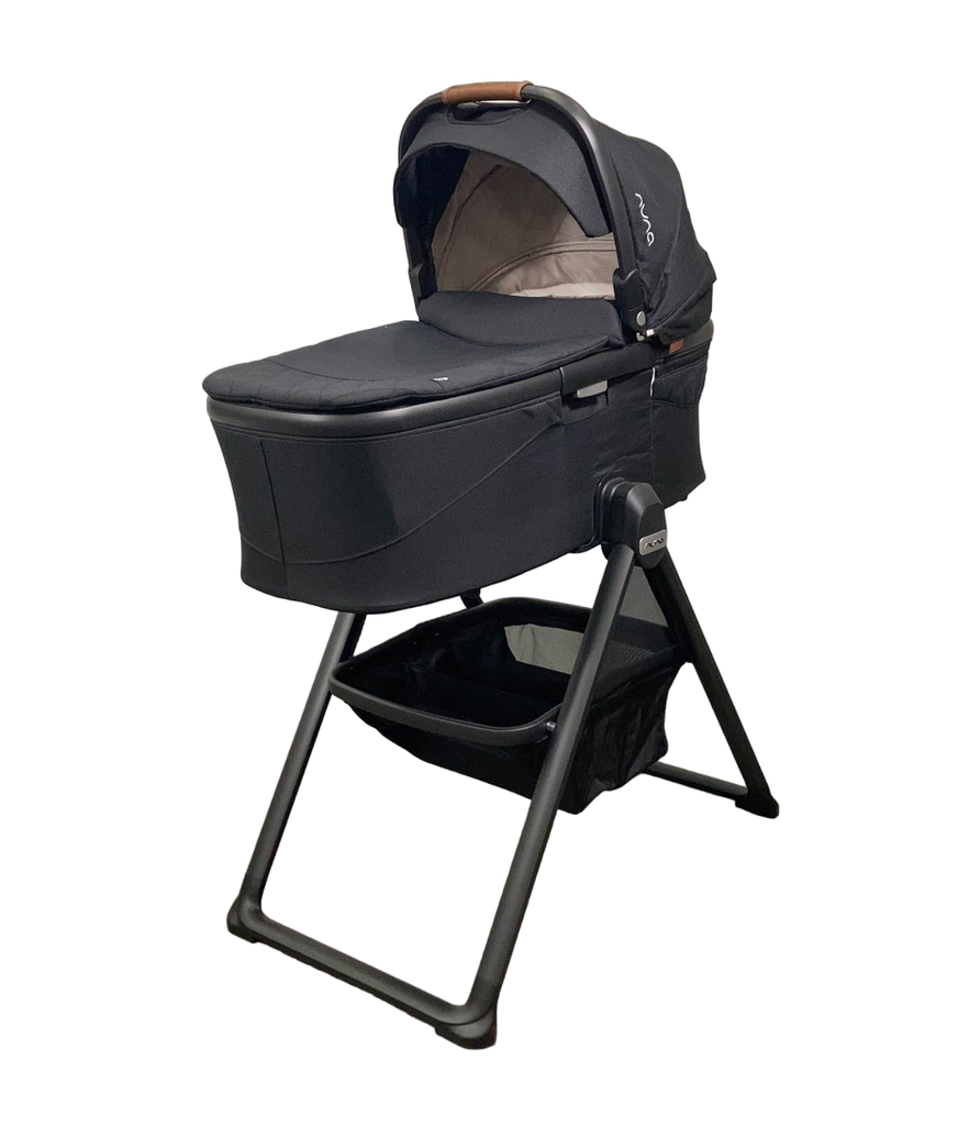 Nuna Demi Grow + Stand