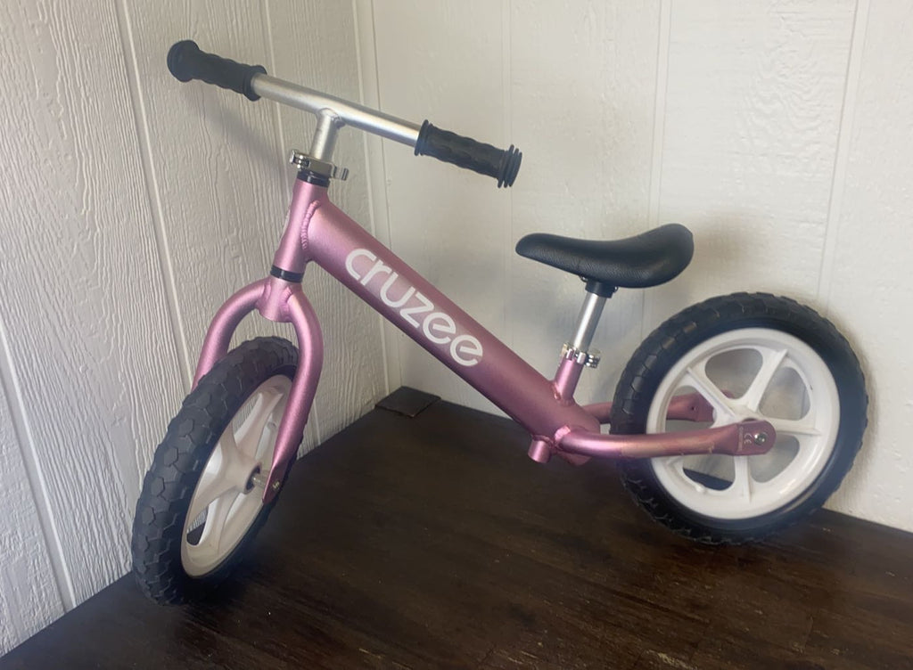 Cruzee Balance Bike