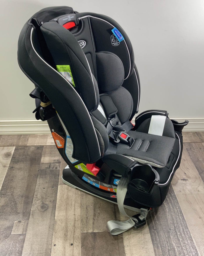 Graco Slimfit 3-in-1 Car Seat in Darcie