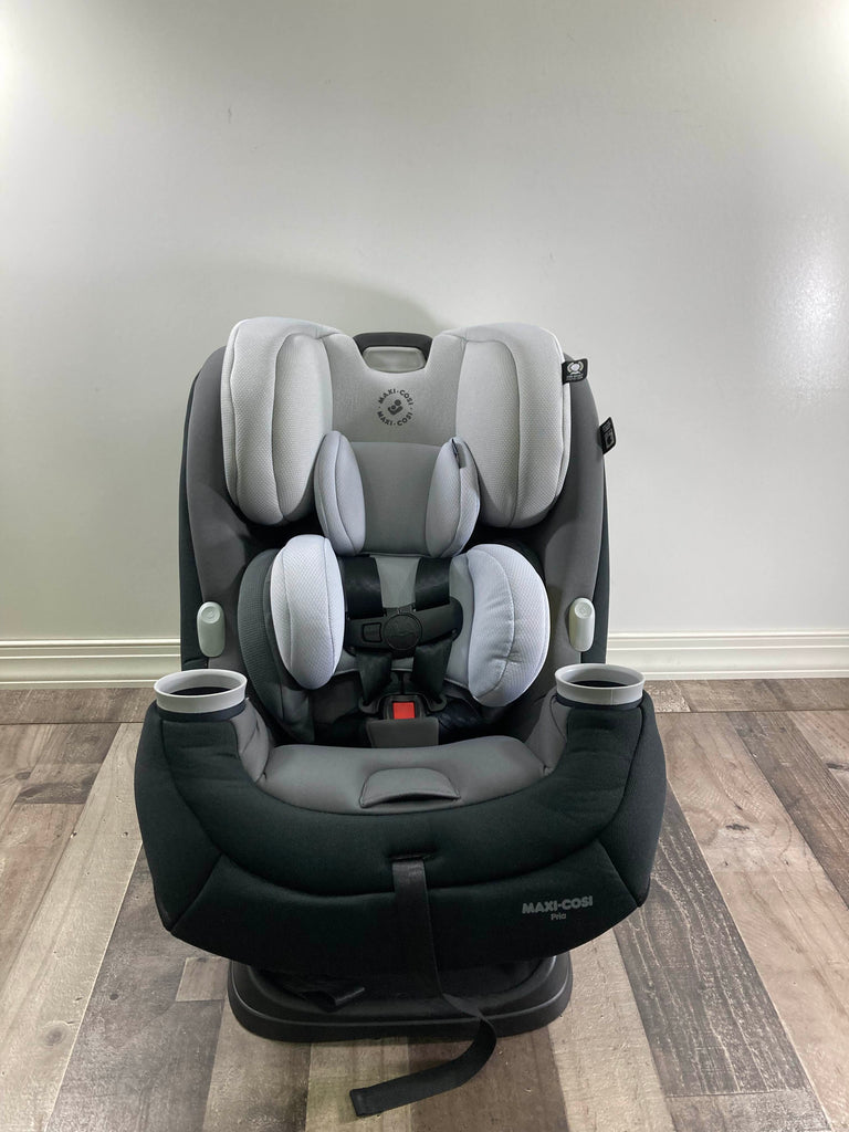 MaxiCosi Pria 3in1 Convertible Car Seat, Blackened Pearl, 2022