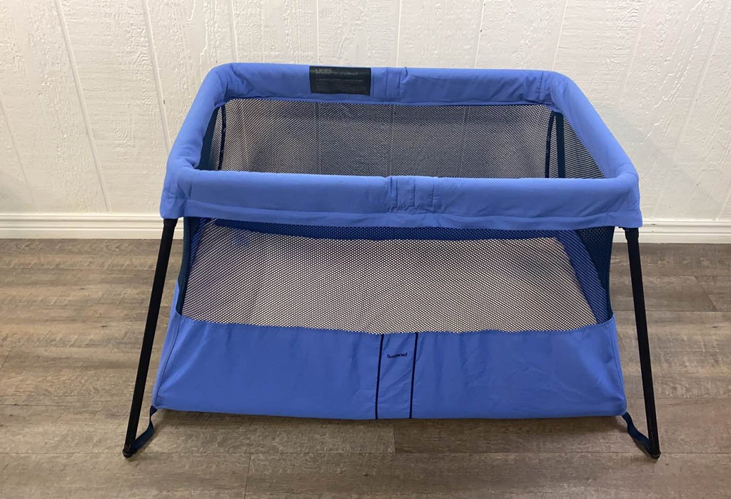 BabyBjorn Travel Crib Light, Blue