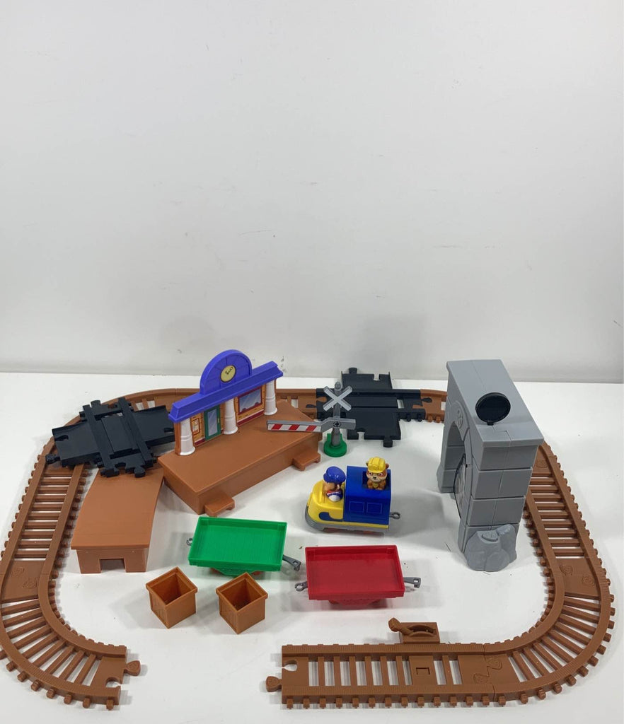 Paw patrol 2024 train set