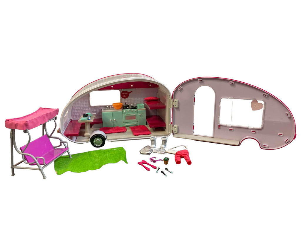 Lori Dolls Rolling Glam Camper