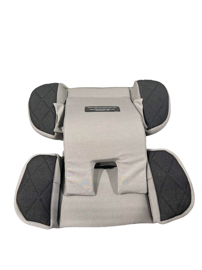 nuna revv car seat infant insert