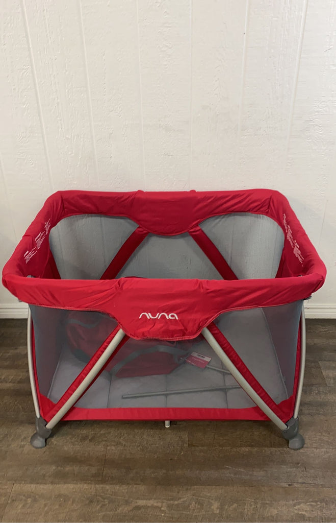 Nuna SENA Aire Travel Crib