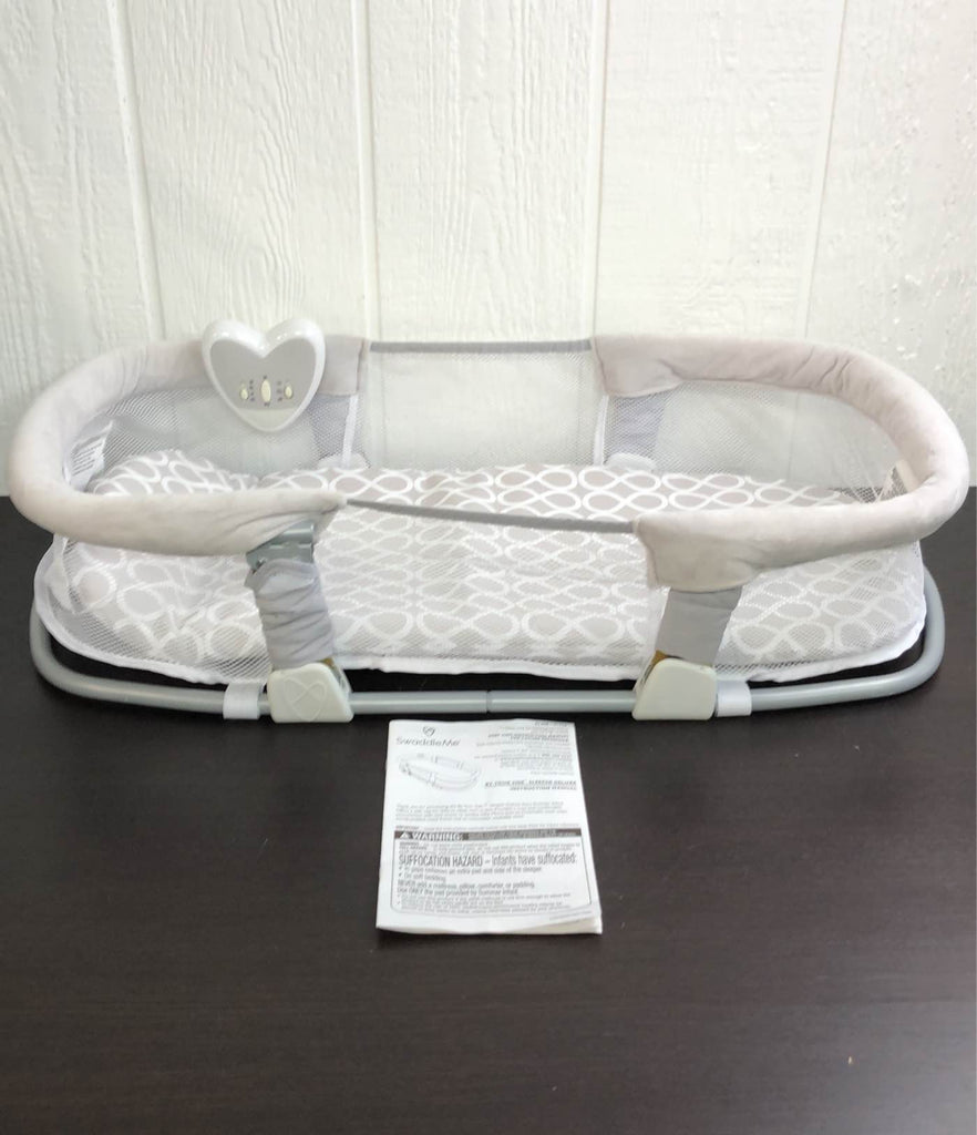 SwaddleMe By Your Side Sleeper Deluxe