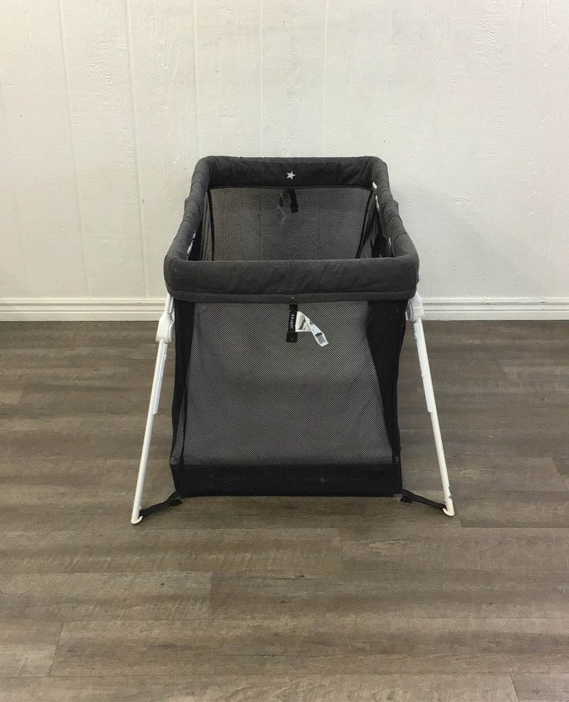 Guava Family Lotus Travel Crib And Sun Shade