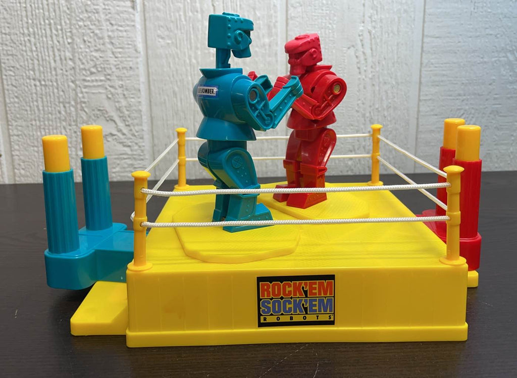 Mattel Rock ‘Em Sock ‘Em Robots Game
