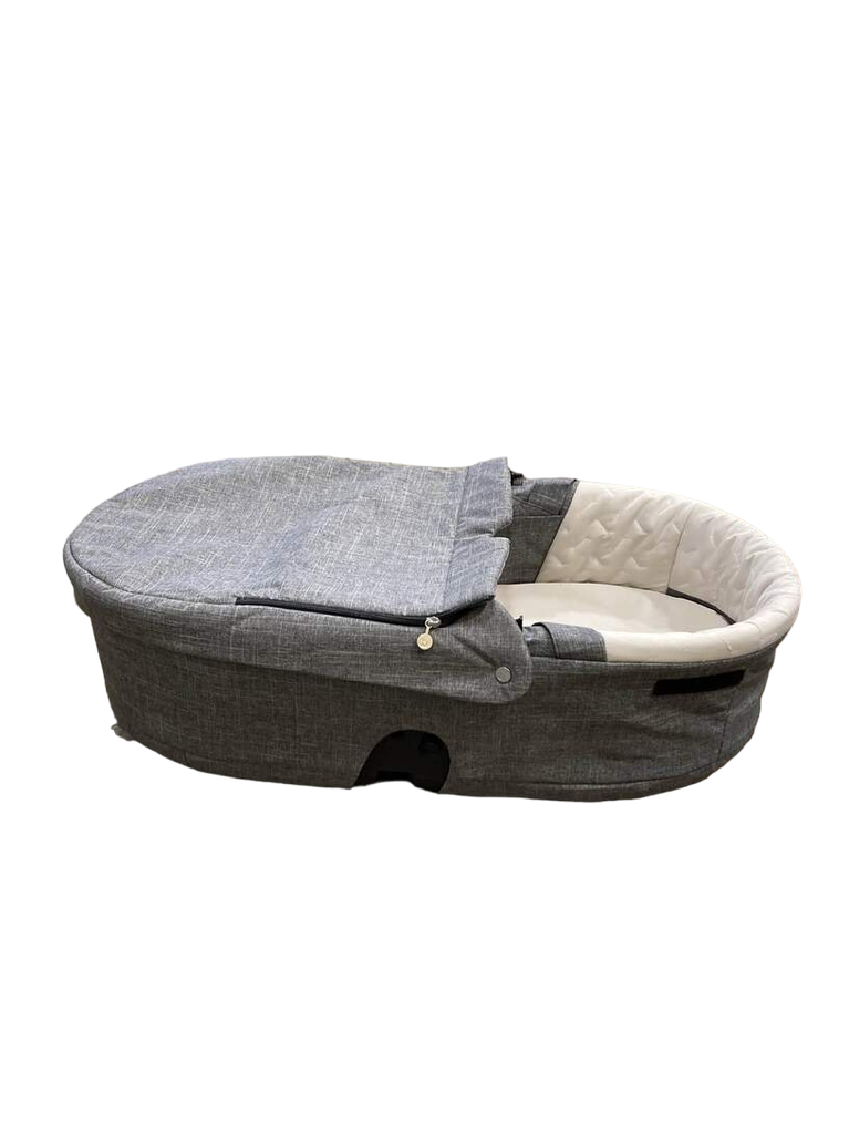 Stokke top scoot carrycot