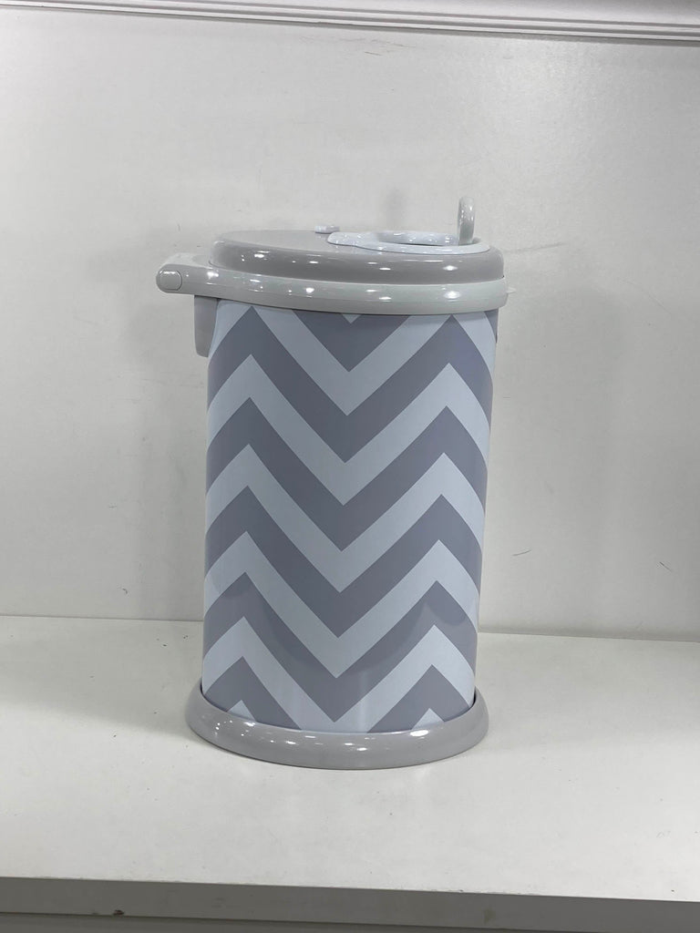 Ubbi Diaper Pail, Grey Chevron