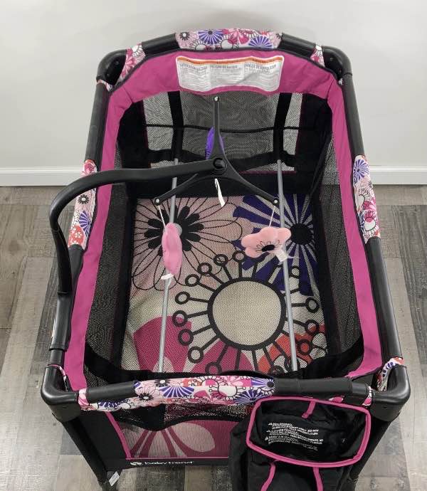 Baby Trend Nursery Center Playard, Floral Garden