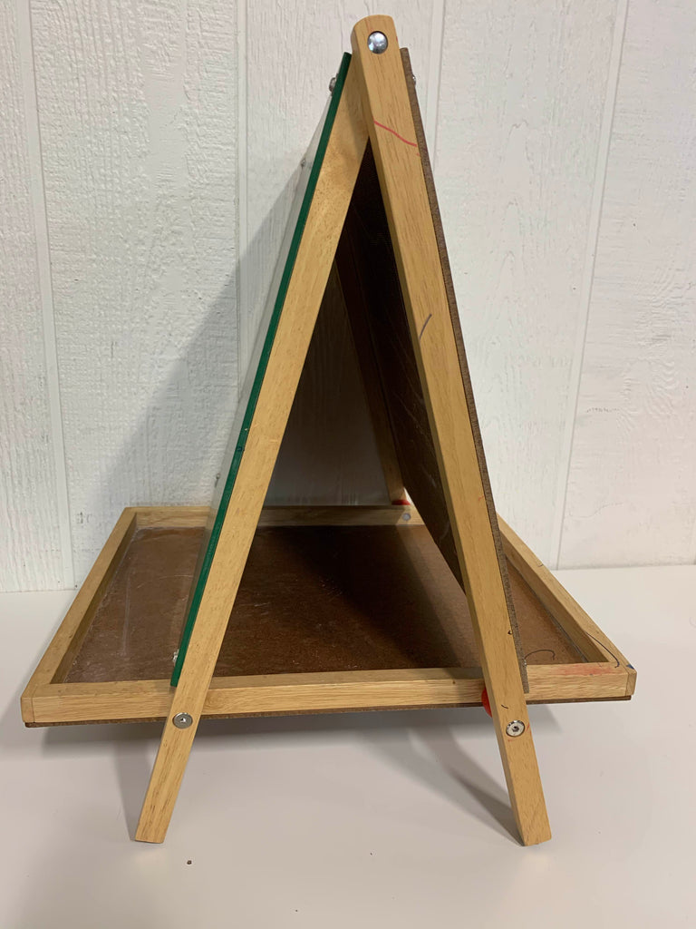 Lakeshore Tabletop Easel