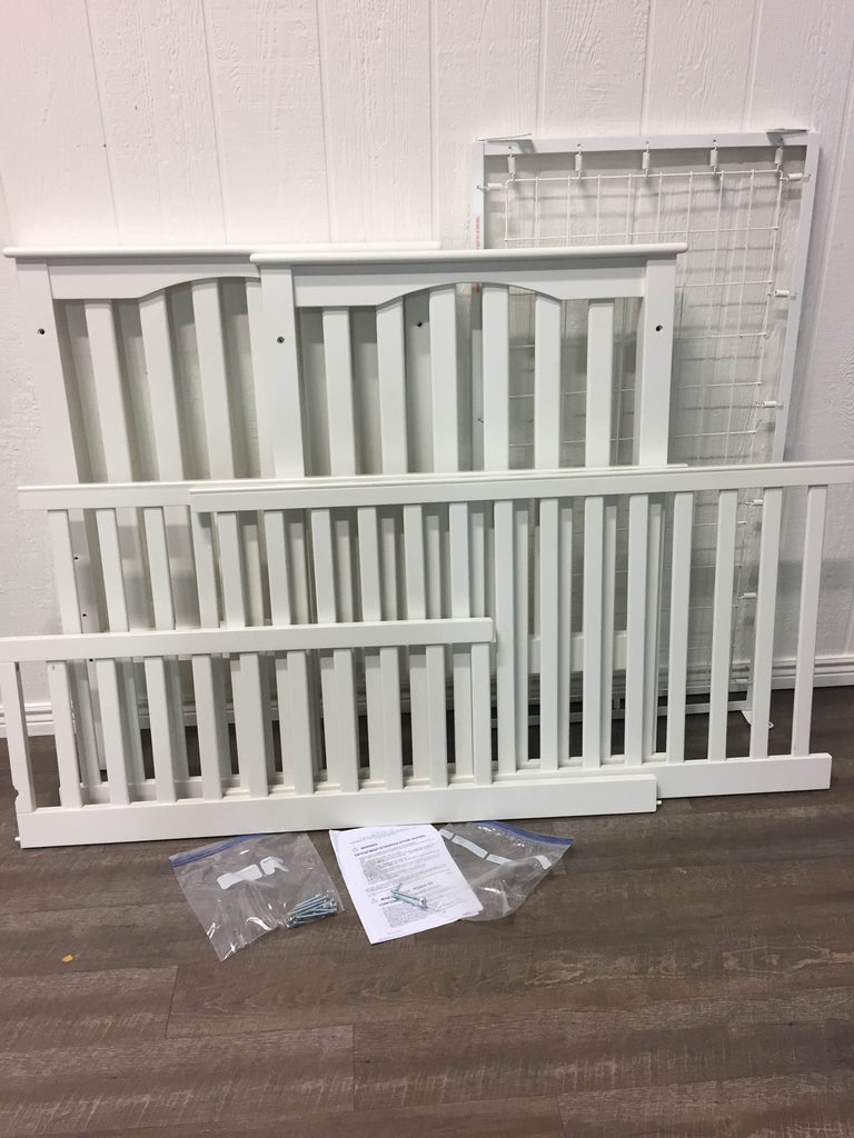 Pottery Barn Kids Kendall Crib with Mattress