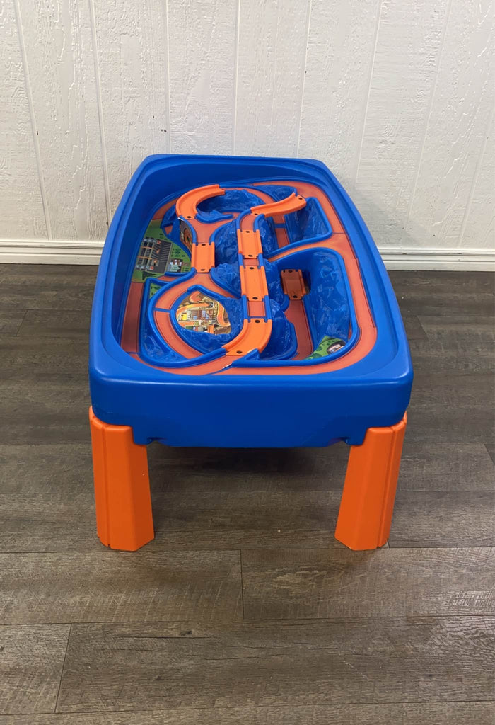 Step2 Hot Wheels Car & Track Circuit Play table - 869600 - Toys