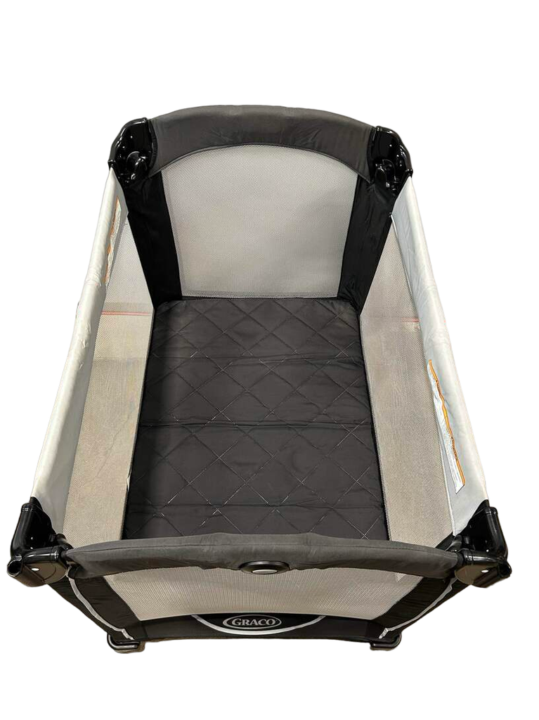 Graco Pack ‘n Play Element Playard