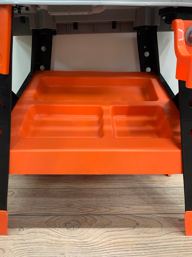 Black+Decker Tool Bench