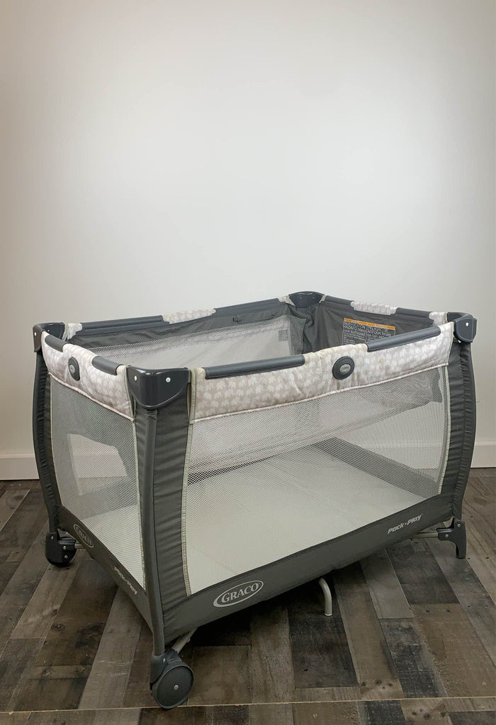 Graco Pack 'n Play Care Suite