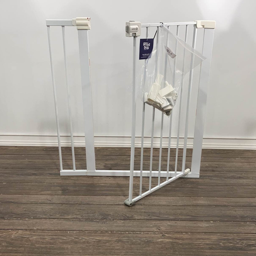 Safety 1st Easy Install WalkThru Gate