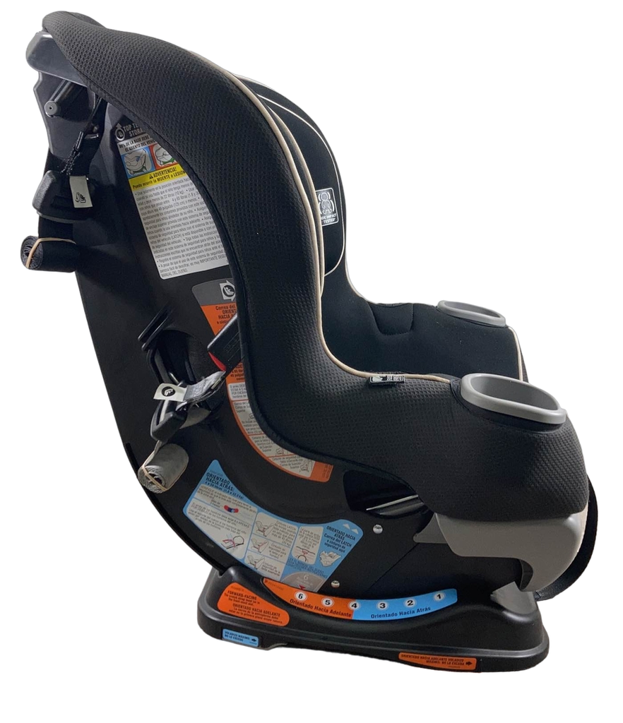 Graco extend2fit deals click connect