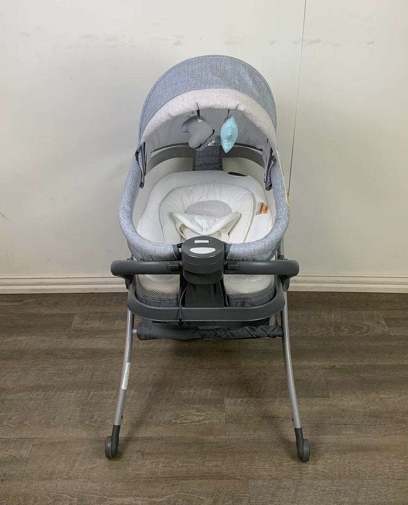 Graco Pack 'n Play Snuggle Seat Playard