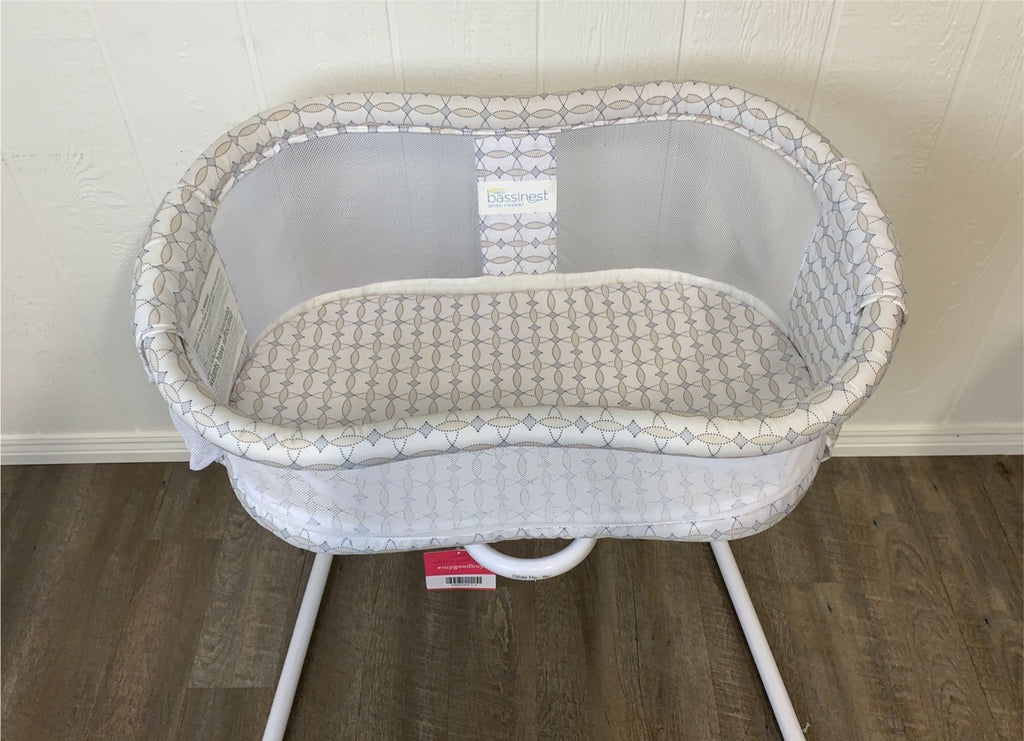 Halo BassiNest Glide Sleeper