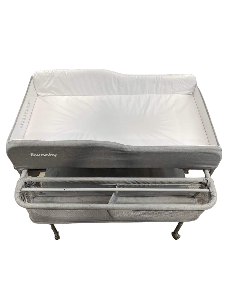 Sweeby Portable Changing Table, Grey