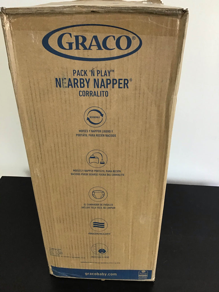 Graco Pack N Play Playard Napper & Changer, Nearby Napper, Davis