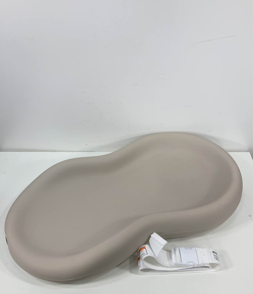 Keekaroo Peanut Changing Pad, Vanilla