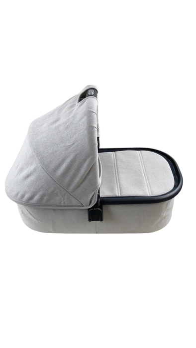 Shop UPPAbaby VISTA V2 Stroller, 2023, Anthony (White & Grey Chenille) at GoodBuy Gear