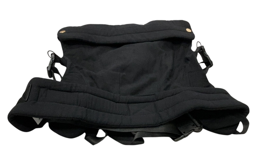 Shop Mabē The Monarch Carrier, Ebony at GoodBuy Gear