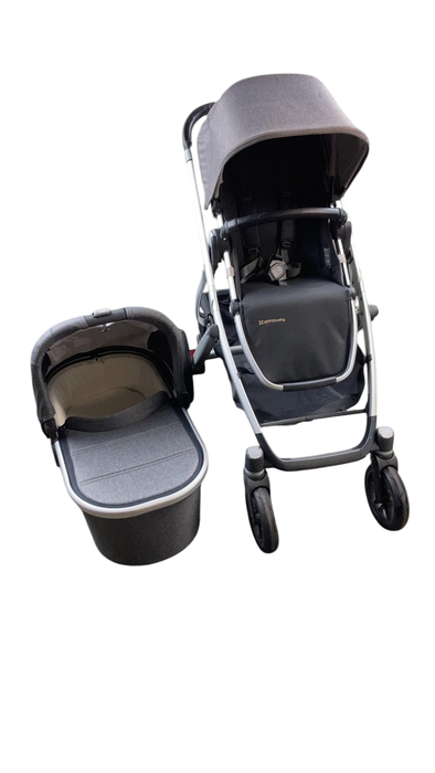 Shop UPPAbaby VISTA V2 Stroller, 2019, Jordan (Charcoal Melange) at GoodBuy Gear