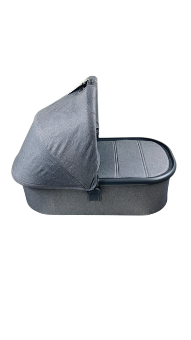 Shop UPPAbaby V2 Bassinet, Greyson (Charcoal Melange) at GoodBuy Gear