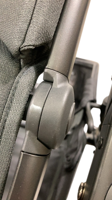 Shop UPPAbaby Vista V3 Stroller, 2024, Jake (Charcoal) at GoodBuy Gear