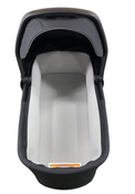 Shop Thule Urban Glide Bassinet, Black at GoodBuy Gear