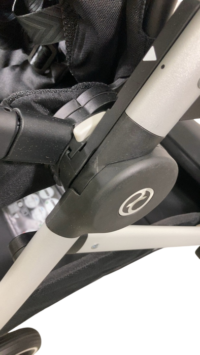 Shop Cybex e-Gazelle S Stroller, 2024, Moon Black, Silver at GoodBuy Gear