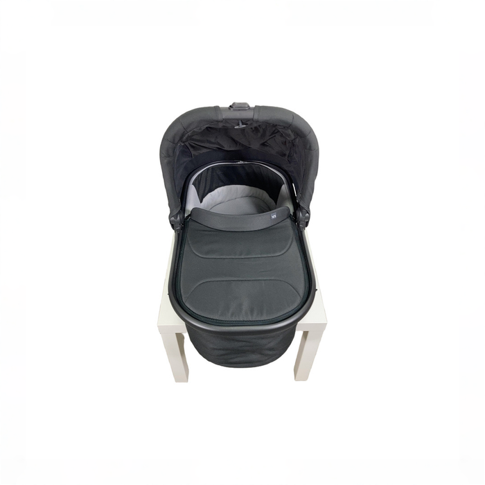 Shop UPPAbaby V3 Bassinet, Jake (Charcoal) at GoodBuy Gear