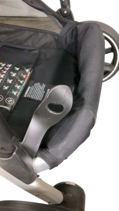 Shop Cybex Gazelle S Modular Stroller, 2023, Moon Black, Silver Frame at GoodBuy Gear