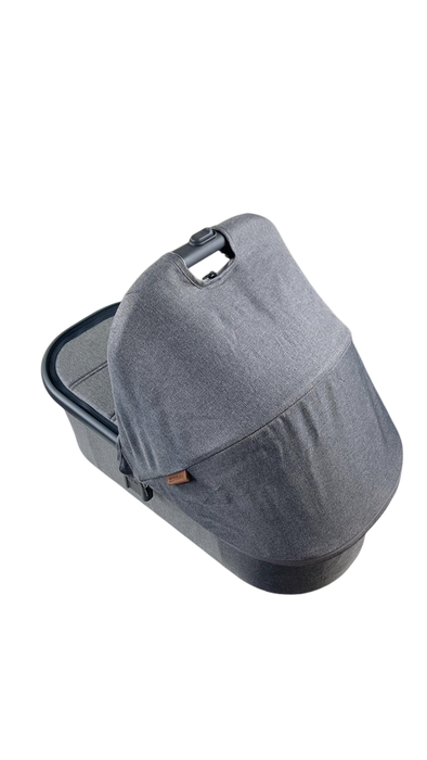 Shop UPPAbaby V2 Bassinet, Greyson (Charcoal Melange) at GoodBuy Gear