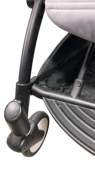 Shop Babyzen YOYO2 Complete Stroller, 2024, Black with Stone at GoodBuy Gear
