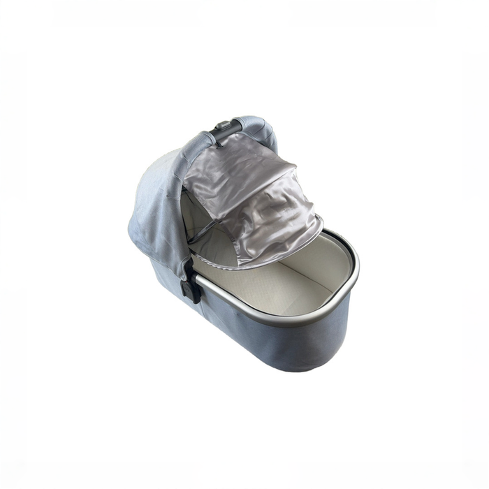Shop UPPAbaby VISTA Stroller, 2018, William (Chambray Oxford) at GoodBuy Gear
