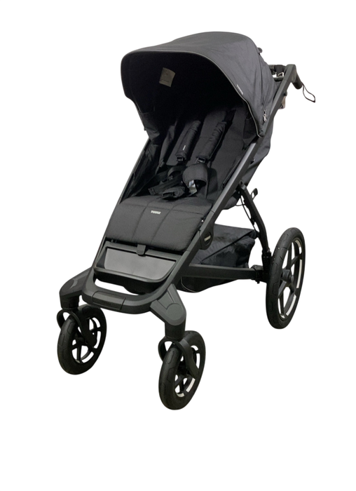 Shop Thule Urban Glide 4-Wheel Stroller, 2024, Black, Click In Buckle at GoodBuy Gear