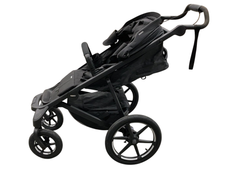 Shop Thule Urban Glide 4-Wheel Stroller, 2024, Black, Click In Buckle at GoodBuy Gear