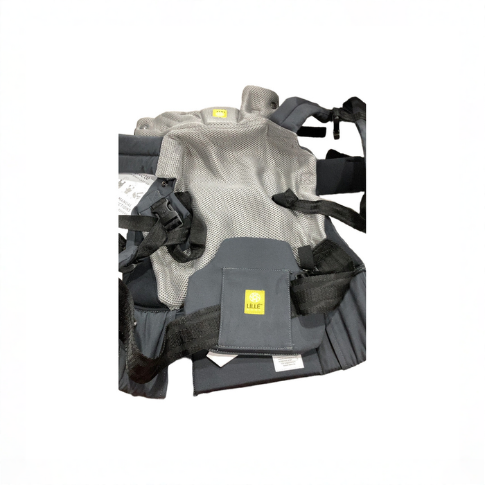 Shop Lillebaby Complete All Seasons Baby Carrier, Charcoal Silver at GoodBuy Gear