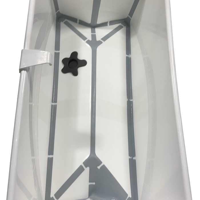 Shop Stokke Flexi Bath Bundle Pack, White, Regular at GoodBuy Gear