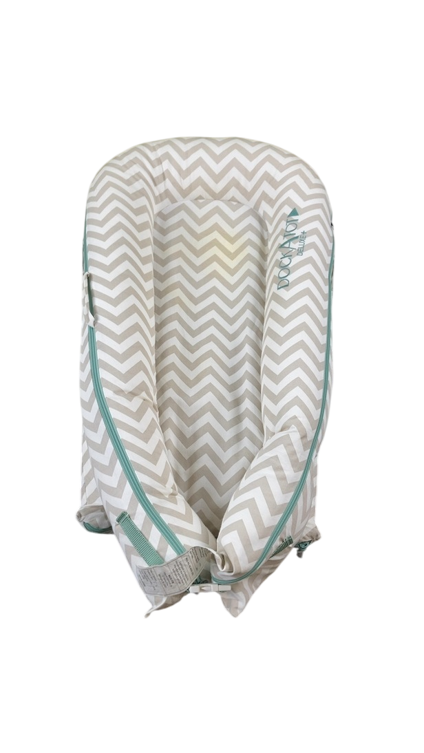 DockATot Deluxe+ Dock, Silver Lining (Chevron)