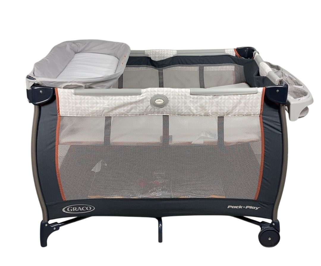 Graco Pack N Play Anywhere Dreamer