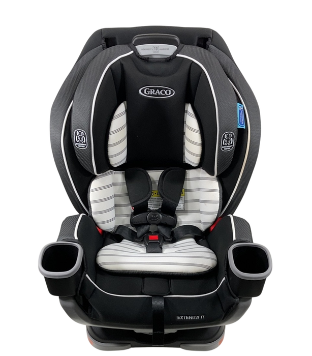 Shop Graco Extend2Fit 3-in-1 Convertible Car Seat, 2022, Hamilton at GoodBuy Gear