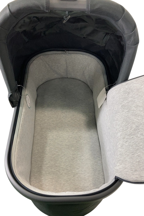 Shop UPPAbaby VISTA V2 Stroller, Jake (Black), 2023 at GoodBuy Gear