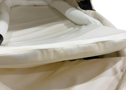 Shop Cybex Cot S Lux, Seashell Beige at GoodBuy Gear